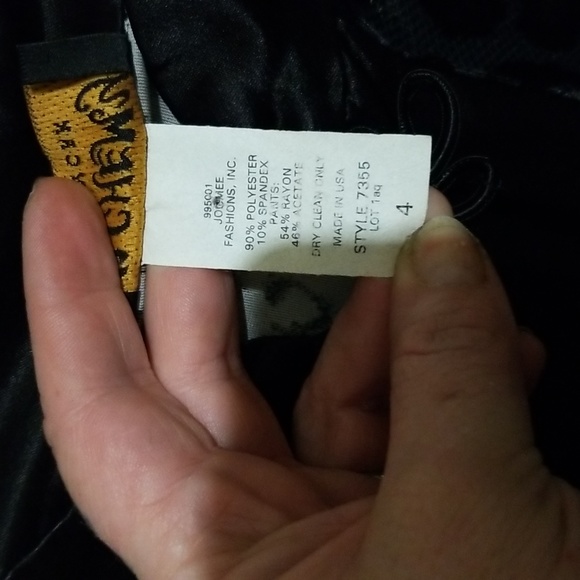 Dress - Picture 4 of 4